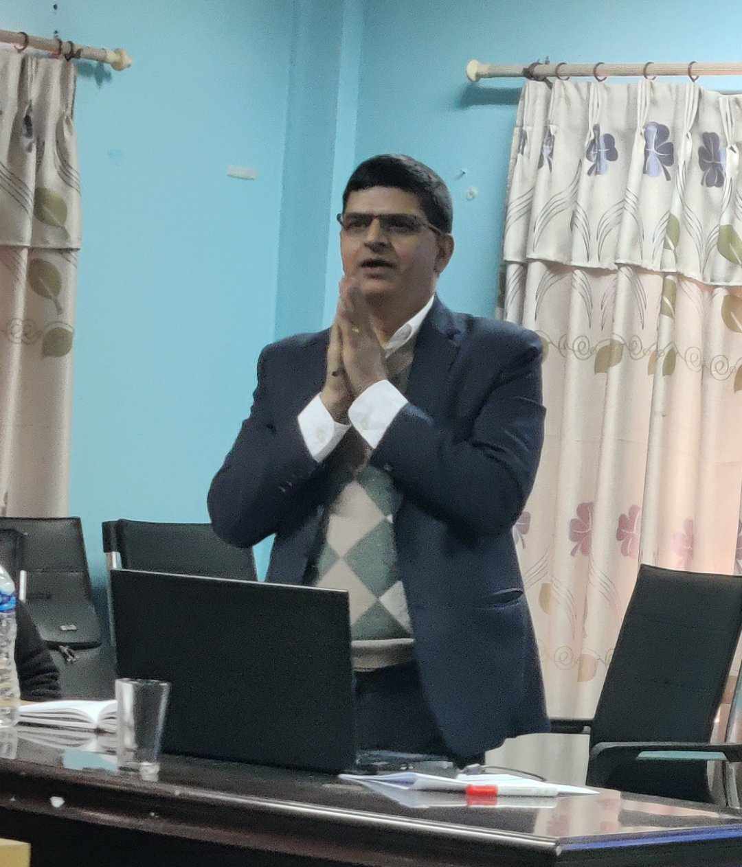 HEADTEACHERS MTOT- 2080