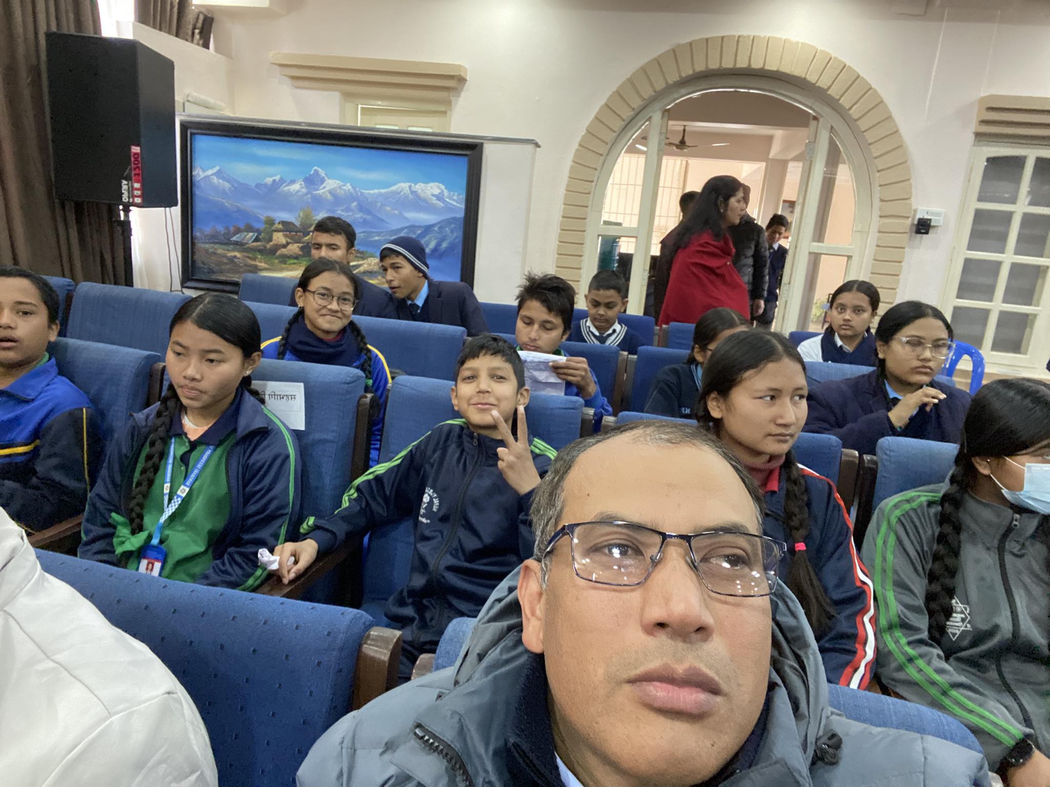 नेपाल प्रहरी श्रीमती संघको आयोजनामा २०८० माघ १९ मा सम्पन्न वक्तृत्वकला प्रतियोगितामा सहभागि हुदैं 